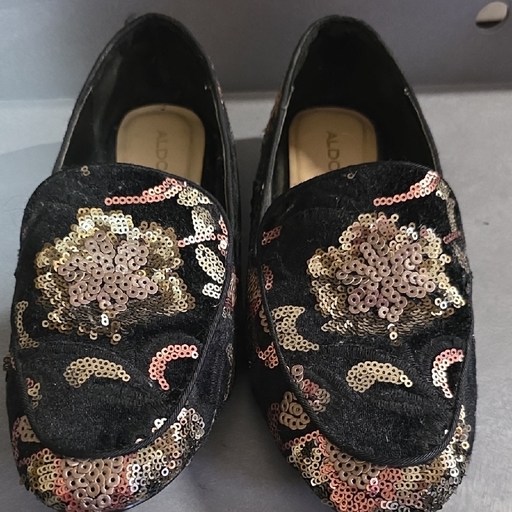 Aldo Black and Gold Sequin Loafers